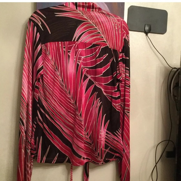 Gucci with logo blouse Sz  Eu 42 USA 8-12made Italy - Picture 4 of 14